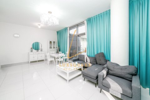Penthouse in DAMAC Hills (Akoya by DAMAC), Dubai 2 bedrooms, 226 sq.m. № 143359 - photo 5