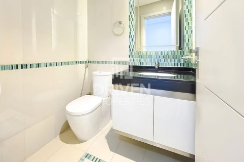 Apartment in Damac Heights, Dubai Marina, Dubai 2 bedrooms, 125.6 sq.m. № 145247 - photo 8
