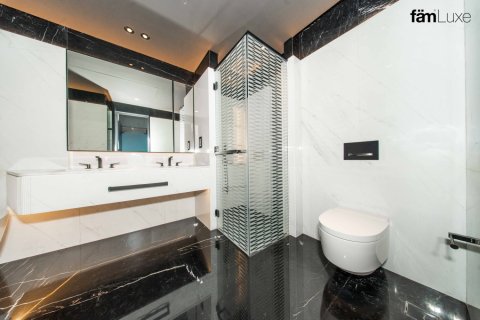 Apartment in Business Bay, Dubai 2 bedrooms, 178.5 sq.m. № 143887 - photo 19