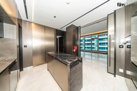 Apartment in Business Bay, Dubai 2 bedrooms, 178.5 sq.m. № 143887 - photo 9