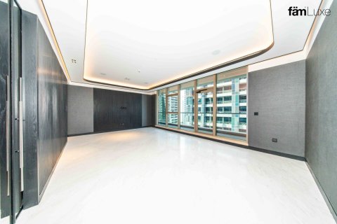 Apartment in Business Bay, Dubai 2 bedrooms, 178.5 sq.m. № 143887 - photo 2