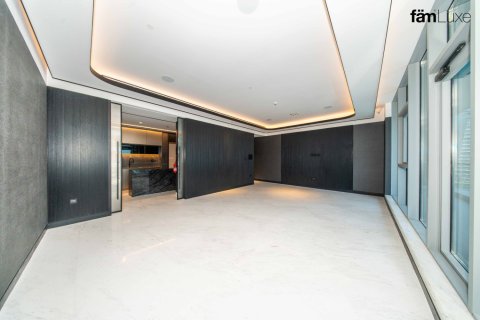 Apartment in Business Bay, Dubai 2 bedrooms, 178.5 sq.m. № 143887 - photo 5