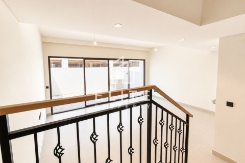 Townhouse in Damac Lagoons, Dubai 4 bedrooms, 209 sq.m. № 145907 - photo 15
