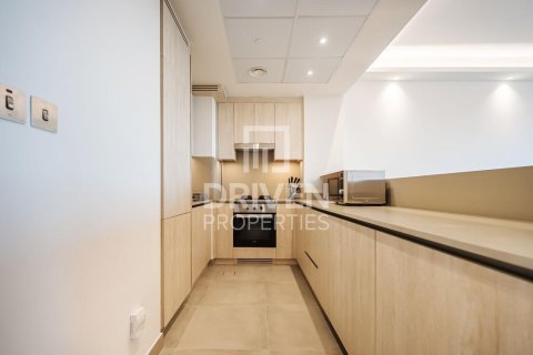 Appartement à Jumeirah Lake Towers, Dubai, 1 chambre, 89.09 m², № 144248 - photo 5