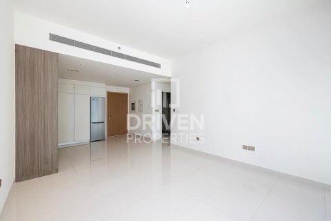 Apartment in EMAAR Beachfront, Dubai Harbour, Dubai 1 bedroom, 69.03 sq.m. № 144438 - photo 2