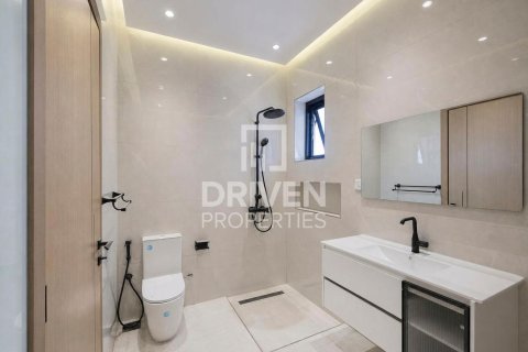 Villa en Al Aweer, Dubai, 5 dormitorios, 759.02 m², № 145339 - foto 24
