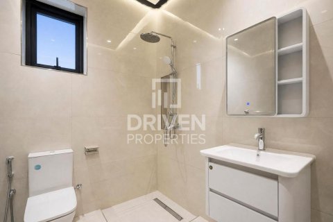 Villa en Al Aweer, Dubai, 5 dormitorios, 759.02 m², № 145339 - foto 21