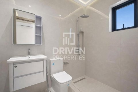 Villa en Al Aweer, Dubai, 5 dormitorios, 759.02 m², № 145339 - foto 22