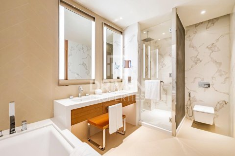 Снять в аренду квартиру в The Address Residences Dubai Opera, Даунтаун Дубай (Даунтаун Бурдж Дубай), Дубай: 2 спальни, 98.38м², № 145062 - фото 11
