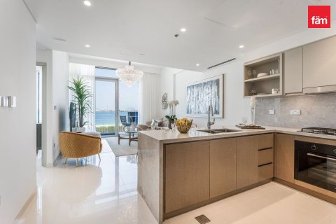 Apartment in Dubai Harbour, Dubai 3 bedrooms, 180.8 sq.m. № 145983 - photo 6