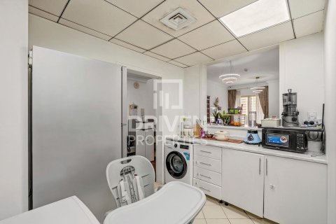 Apartment in Jumeirah Lake Towers, Dubai 2 bedrooms, 121.52 sq.m. № 145450 - photo 3