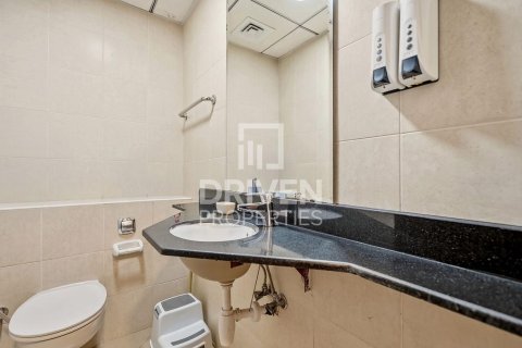 Apartment in Jumeirah Lake Towers, Dubai 2 bedrooms, 121.52 sq.m. № 145450 - photo 7