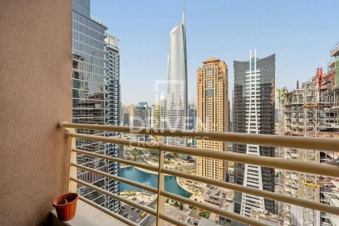 Apartment in Jumeirah Lake Towers, Dubai 2 bedrooms, 121.52 sq.m. № 145450 - photo 10