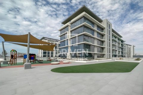 Apartment in District One, Mohammed Bin Rashid City, Dubai 2 bedrooms, 121.61 sq.m. № 145171 - photo 18