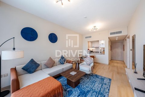 Снять в аренду квартиру в Бизнес-Бэе, Дубай: 1 спальня, 74.51м², № 145108 - фото 2