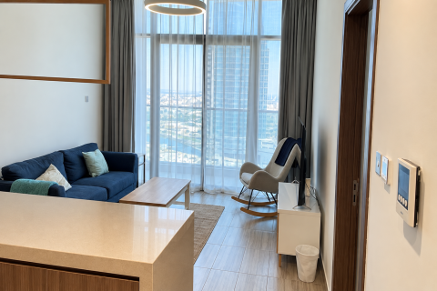 Квартира в Джумейра Лейк Тауэрс, Дубай, 1 спальня, 69.83м², № 145751
