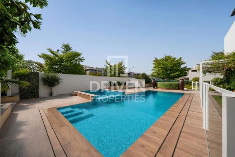 Villa à Dubai, 6 chambres, 608.51 m², № 144721 - photo 27