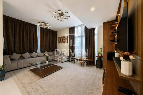 Villa à Dubai, 6 chambres, 608.51 m², № 144721