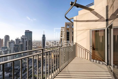 Apartamento en BLVD Crescent, Downtown Dubai (Downtown Burj Dubai), Dubai, 2 dormitorios, 130.34 m², № 145348 - foto 14