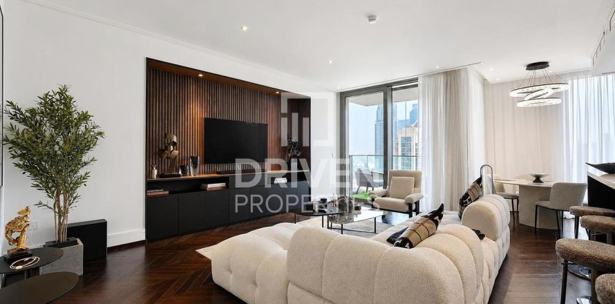 Apartamento en Vida Residence Downtown, Downtown Dubai (Downtown Burj Dubai), Dubai, 2 dormitorios, 152.45 m², № 144553