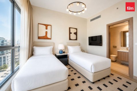 Apartment in Al Furjan, Dubai 2 bedrooms, 122.1 sq.m. № 143810 - photo 7