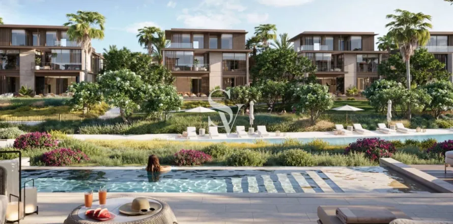 Villa in Nadd Al Sheba, Dubai 6 bedrooms, 739 sq.m. № 115476