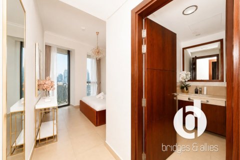 Appartement à Downtown Dubai (Downtown Burj Dubai), Dubai, 2 chambres, 124 m², № 143783 - photo 4