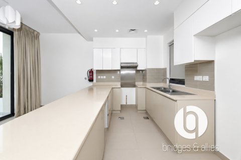 Villa à Dubai Hills Estate, Dubai, 4 chambres, 202 m², № 143777 - photo 11