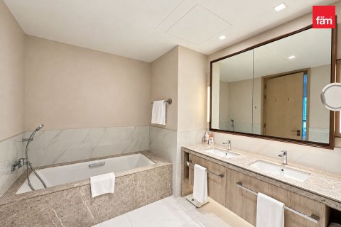 Appartement à Dubai, 2 chambres, 101.8 m², № 143733 - photo 15