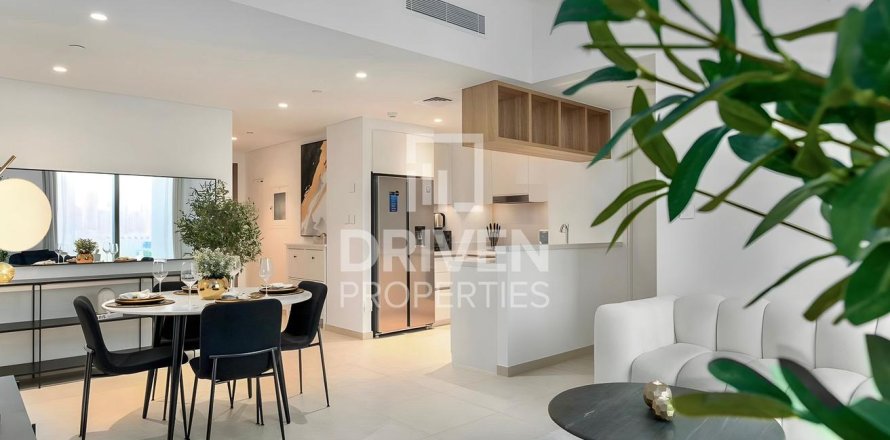Apartment in Zabeel, Dubai 2 bedrooms, 101.91 sq.m. № 145069
