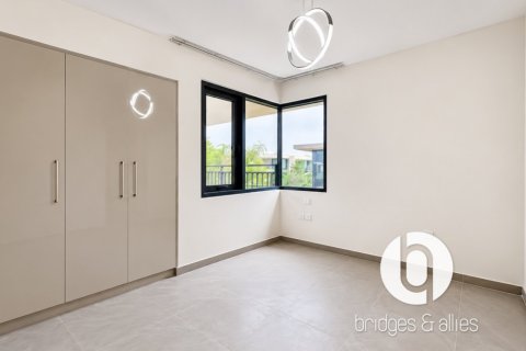 Villa à Dubai Hills Estate, Dubai, 5 chambres, 363 m², № 143779 - photo 7