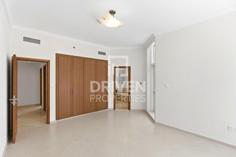 Apartment in Dorra Bay, Dubai Marina, Dubai 3 bedrooms, 187.48 sq.m. № 145481 - photo 9