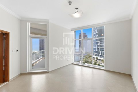 Apartment in Dorra Bay, Dubai Marina, Dubai 3 bedrooms, 187.48 sq.m. № 145481 - photo 6