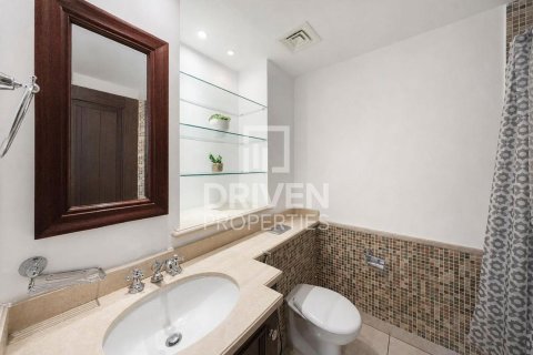 Apartamento en Downtown Dubai (Downtown Burj Dubai), Dubai, 2 dormitorios, 201.04 m², № 145374 - foto 16