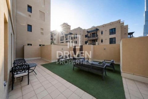 Apartamento en Downtown Dubai (Downtown Burj Dubai), Dubai, 2 dormitorios, 201.04 m², № 145374 - foto 17