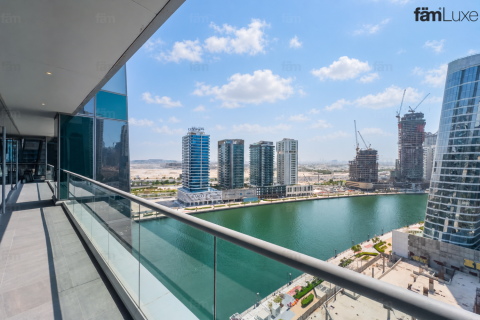 Appartement à Business Bay, Dubai, 4 chambres, 271.2 m², № 143745