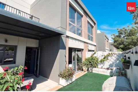 Townhouse in Dubai 2 bedrooms, 129.8 sq.m. № 143457 - photo 4