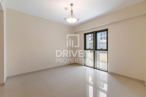 Снять в аренду квартиру в Deira, Дубай: 2 спальни, 128.76м², № 145470 - фото 10