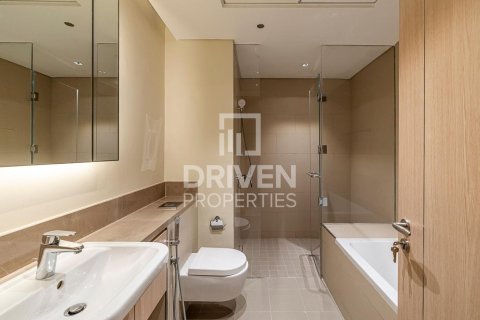 Снять в аренду квартиру в Deira, Дубай: 2 спальни, 128.76м², № 145470 - фото 13