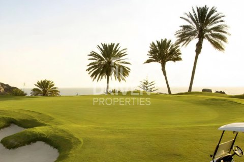 Villa in EMAAR South, Dubai South (Dubai World Central), Dubai 4 bedrooms, 520.72 sq.m. № 144424 - photo 4