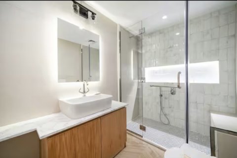Apartment in Palm Jumeirah, Dubai 1 bedroom, 69 sq.m. № 143594 - photo 16