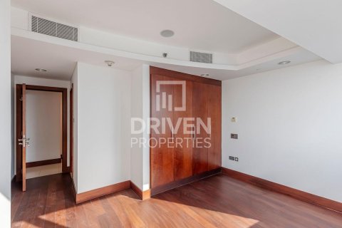 Apartment in World Trade Centre Residence, World Trade Center, Dubai 2 bedrooms, 116.04 sq.m. № 145499 - photo 8