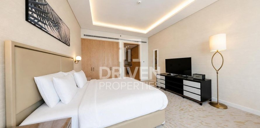 Apartment in The Palm Tower, Palm Jumeirah, Dubai studio, 48.68 sq.m. № 144937