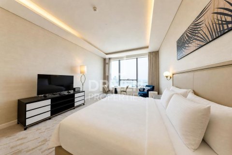 Apartment in The Palm Tower, Palm Jumeirah, Dubai studio, 48.68 sq.m. № 144937 - photo 5