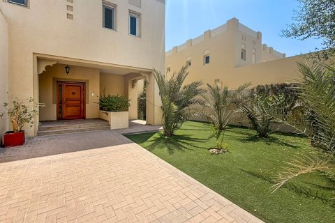 فيلا في المرابع العربية, دبي 4 غرف نوم, 360.06 م² رقم 145747 - صورة 4