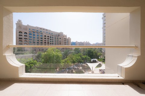 Apartment in Palm Jumeirah, Dubai 1 bedroom, 106.34 sq.m. № 145713 - photo 11