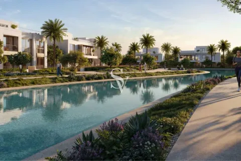 Villa in Dubai 4 bedrooms, 816 sq.m. № 85027