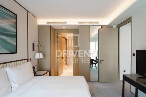 Снять в аренду квартиру в Address Harbour Point, Dubai Creek Harbour (The Lagoons), Дубай: 1 спальня, 73.39м², № 145146 - фото 8