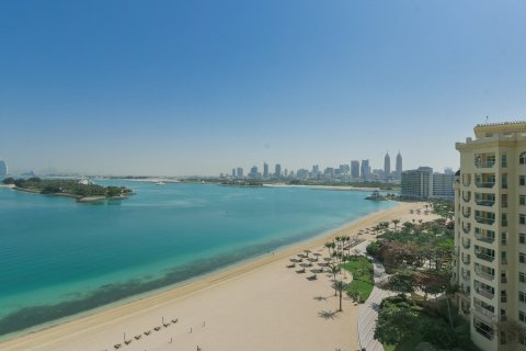 Appartement à Palm Jumeirah, Dubai, 1 chambre, 106 m², № 143639