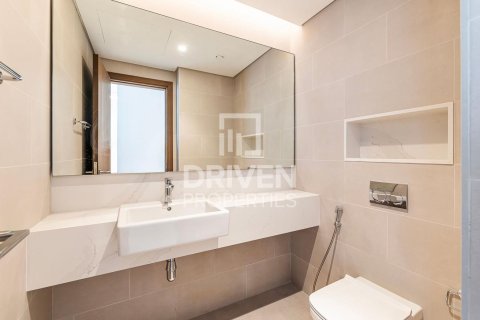 Apartment in Al Wasl, Dubai 2 bedrooms, 137.22 sq.m. № 145045 - photo 12